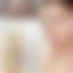 Farbwechselnde Foundation für reife Haut | DERMOTINT