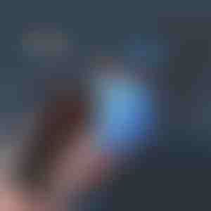 Schlankes Pop-up-Kartenetui | CARDPOP